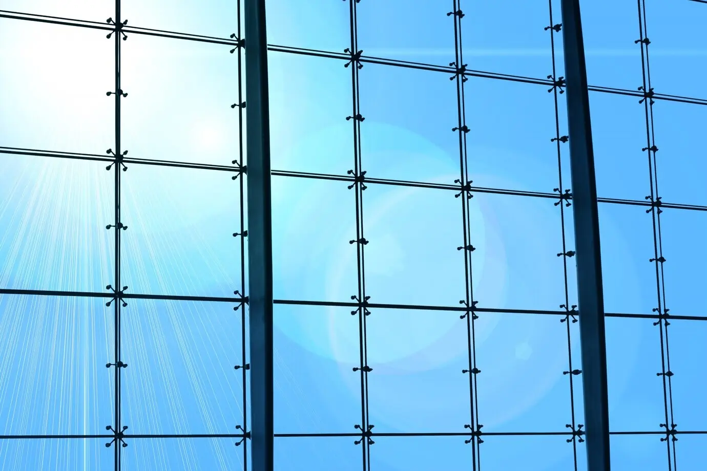 Please provide the original description of “Glass wall” that you want me to rephrase.